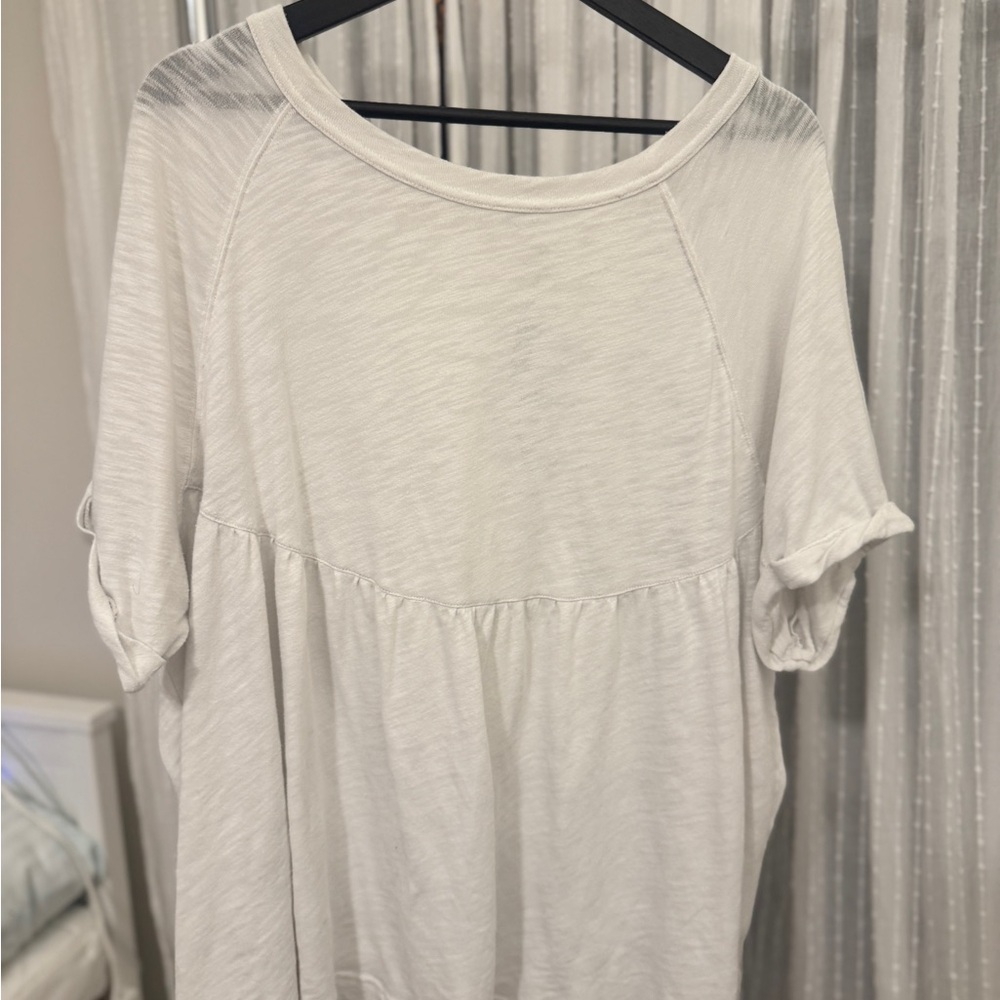 American Eagle Women's White Top